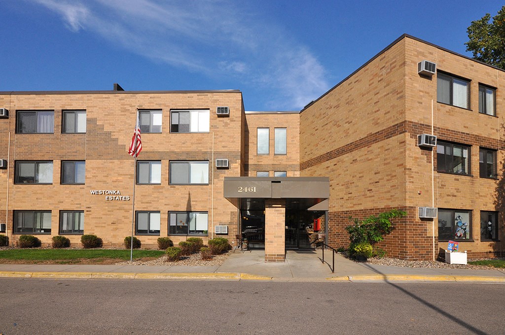 Westonka Estates Apartments in Mound, MN